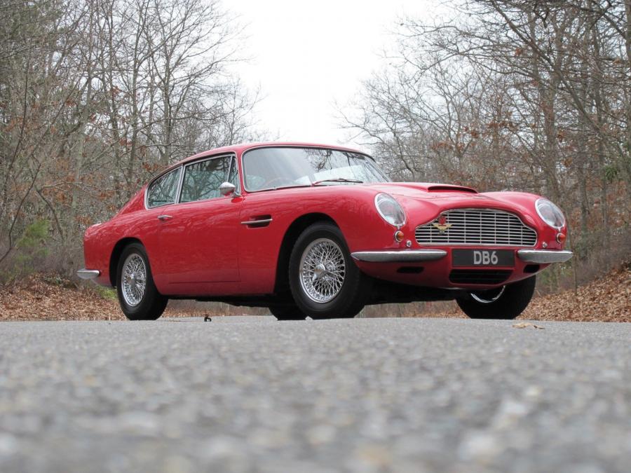  Aston Martin DB6 (3000/R) 1967 года  (UK) (фото 5 из 17)
